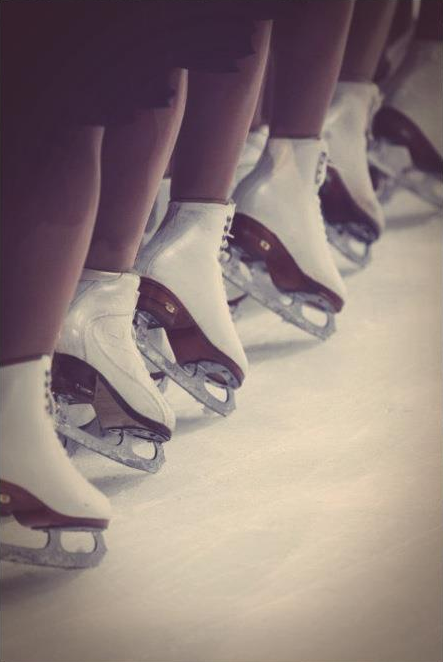XXX ice skater | Tumblr en We Heart It. http://weheartit.com/entry/68796072/via/Manurivolta photo