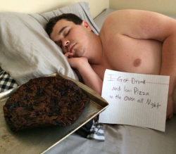 funnyandhilarious:  Is Roommate Shaming A