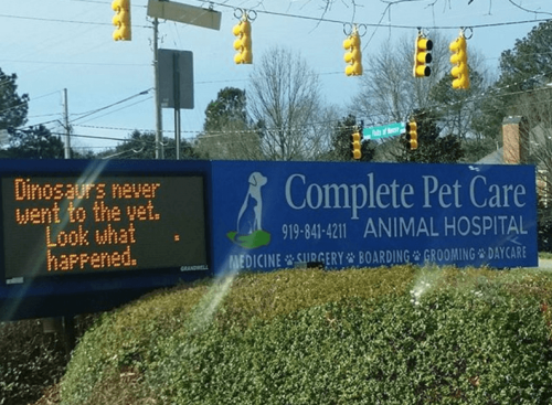 wwinterweb:  Funny Veterinarian Signs (see 10 more)