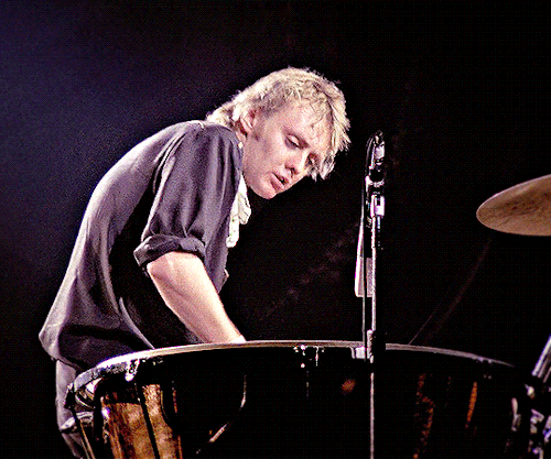 DRUM & TIMPANI SOLO By ROGER TAYLOR Queen Rock Montreal (1981)