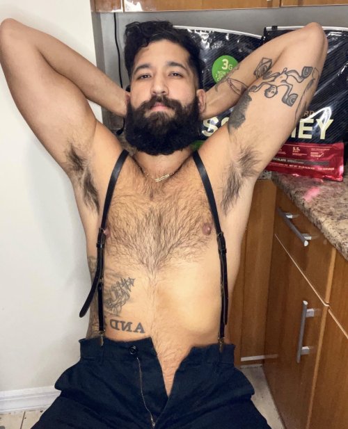 https://64.media.tumblr.com/0c4877200e33e24a81dff9864774d41d/fee51f6e168e7b2f-cf/s500x750/b68bfc56106c84f5c159c2ac44337712ab6ec387.jpg