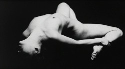 mlsg:  zoebalthus:  Image extraite de Mandala - Un film japonais réalisé par Akio Jissoji en 1971  Yoga exercise 