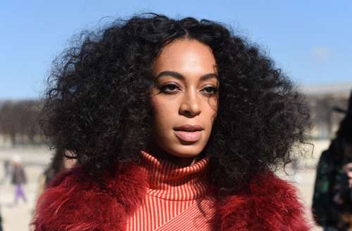beautyisopinion:soph-okonedo:Solange Knowles arrives at Carven Fashion Show during Paris Fashion Wee