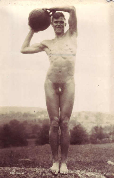 XXX myselfixion:1920’s - Vincent_Burke (from photo