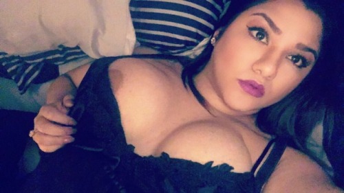 Porn Pics Latinas Thick or Mature