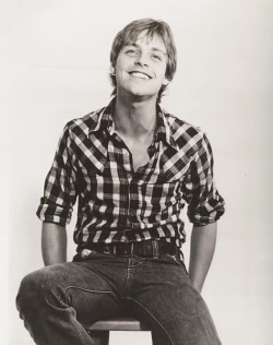 stevemcqueened:  Mark Hamill, 1977 