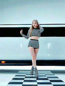 dailyTWICE — NAYEON - POP outfits for anon