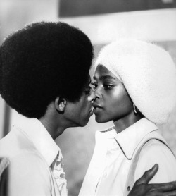 milkandheavysugar: Antonio Fargas And Brenda Sykes In ‘Cleopatra Jones’