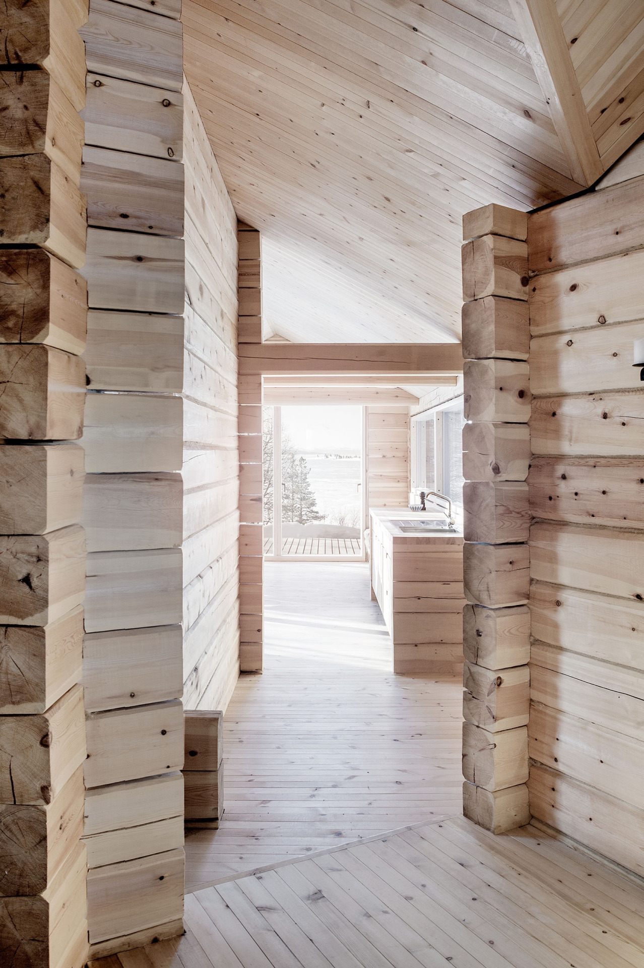 peskynymph:  Good wood - stunning cabin in the wilds of Norway by Aslak Haanshuus