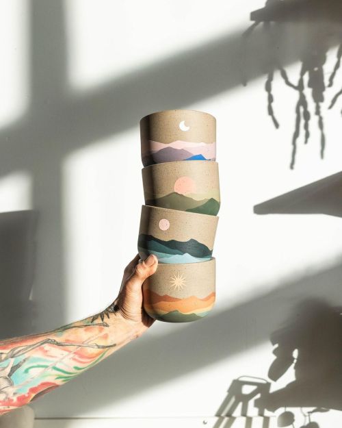 sosuperawesome:Callahan Ceramics on Instagram