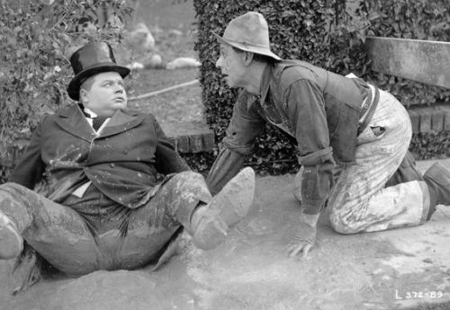 Chubby Comic actors in the silent era; Teens Roscoe ‘ Fatty’ Arbuckle (Career: 1910