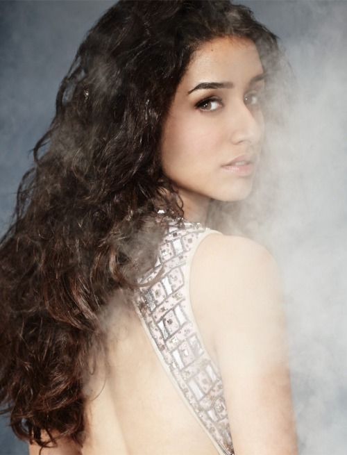 bollymusings:Shraddha Kapoor for Verve, January 2015 (open in a new tab)