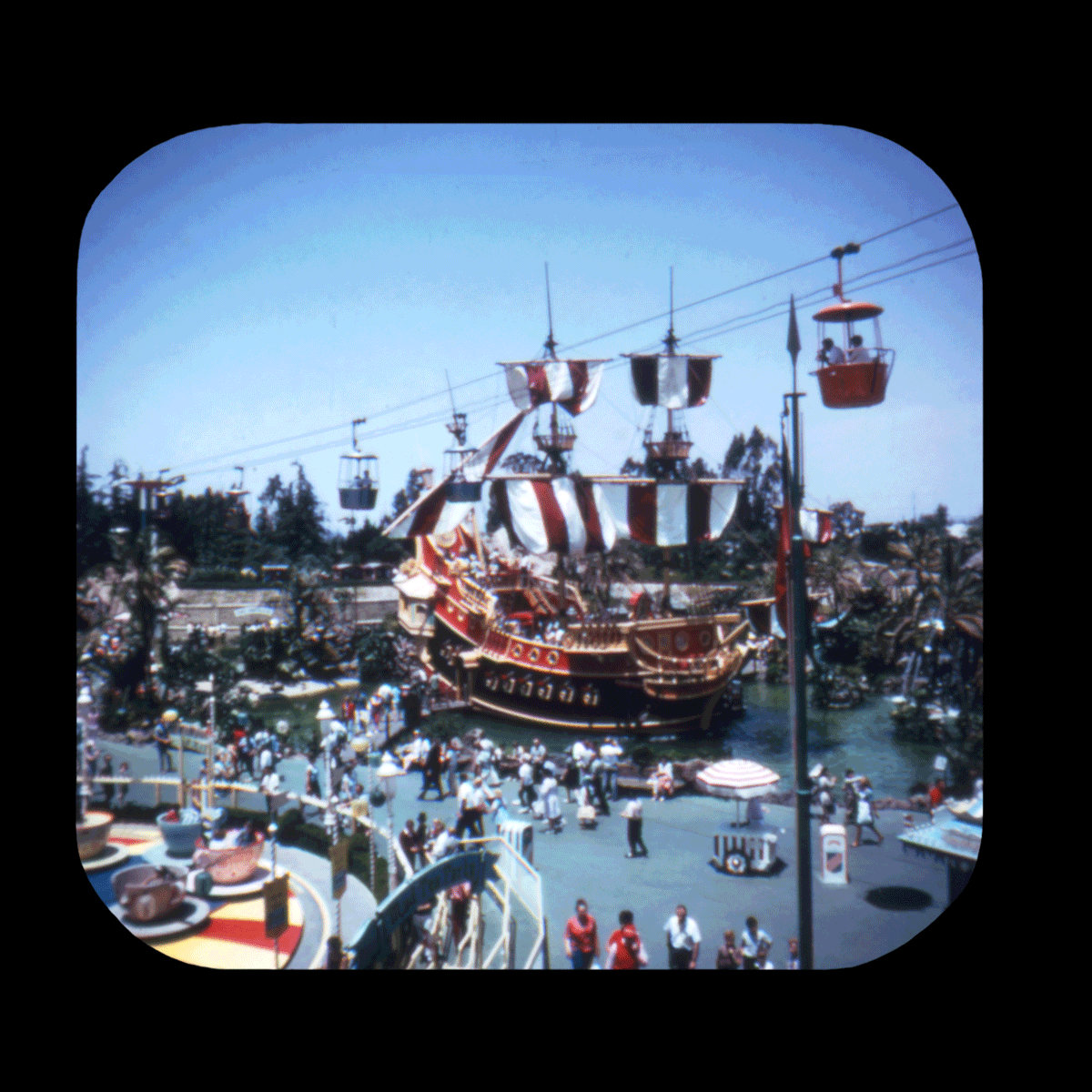 The Vintage View-Master - Caption: SKY RIDERS SOAR ABOVE PIRATE SHIP  Brand