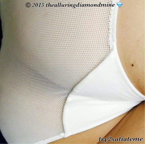 thealluringdiamondmine:  thealluringdiamondmine:   The Diamond Cut Of The Month For October 2015… A Certified Diamond 💎 Babe, The Bodacious And Sexy try2satiateme! 👿   This Is The Official Re-blog Of The Alluring Diamond Mine’s “Diamond Cut