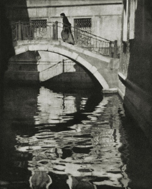  Alvin Langdon Coburn  Shadows and Reflections, Venice, 1905