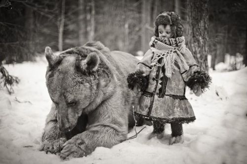 inspirationfeed:Bear and a child in Russia, by Glazastik Finch ift.tt/1D8TuNv
