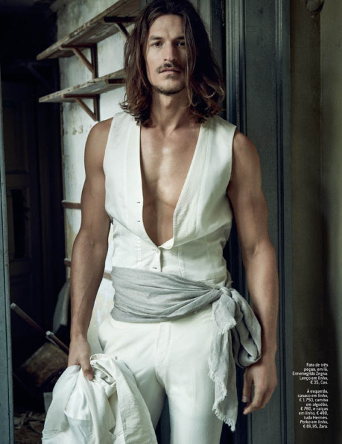 revorish:  GQ Portugal  ‘Luz Natural’ featuring Jarrod Scott by  Branislav Simoncik with styling from Jan Kralicek x the April 2016 Issue of GQ Portugal