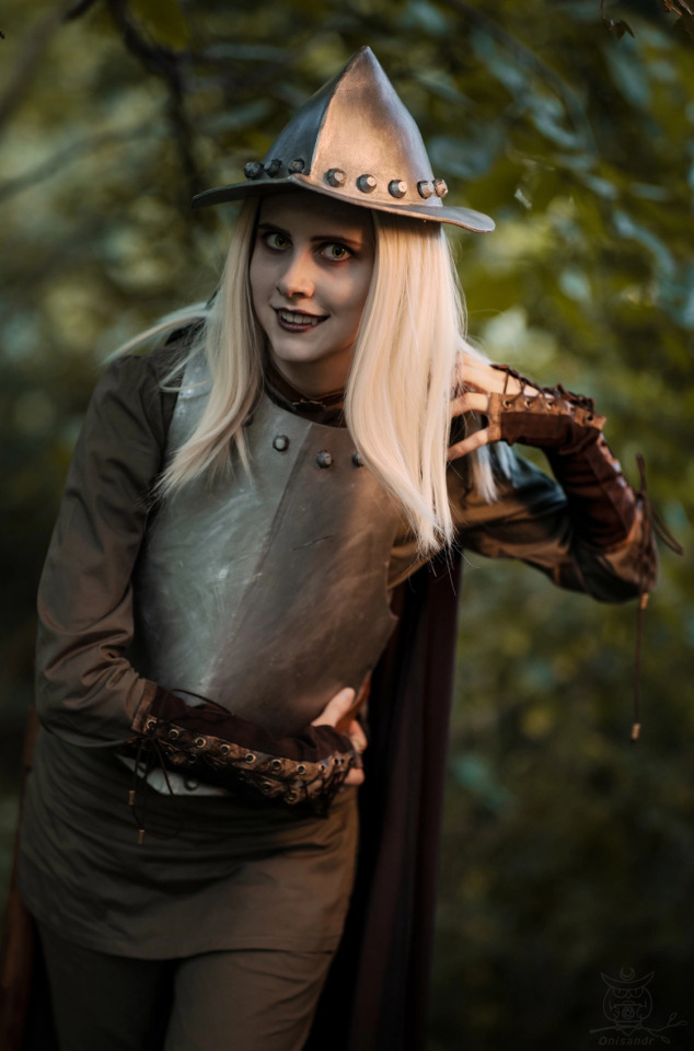 Hello, it’s me~ 
 as Angua von Überwald
Photo by Onisandr and Takeshi