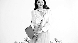 leeskyung:Lee Sung Kyung for Lovcat 2017 S/S Collection (x)