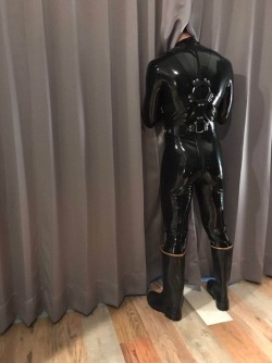 rubbertightfun: Now