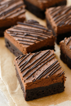 do-not-touch-my-food:  Chocolate Mousse Brownies