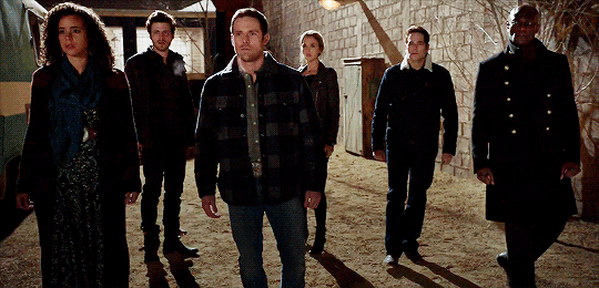 queen-screen:  PAST MIDNIGHT https://queenscreen.wordpress.com/tv/#MIDNIGHT.TEXAS