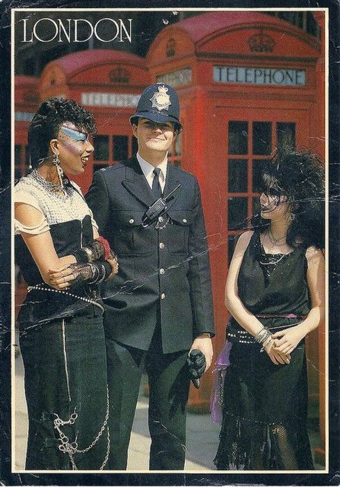 comatose-bat:  danasdinnertable:  80s Punks of Color.  Yessss ♡.♡