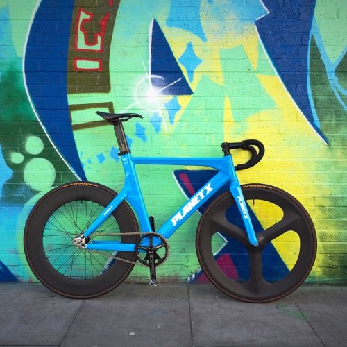 instabicycle: Via @dan.coops: One last post with the hip hop slave tri spoke. Today the new wheels a