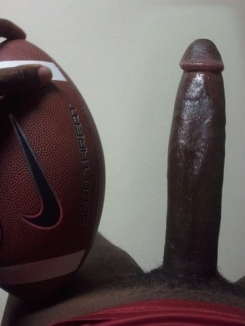 tightholebigdick:  http://tightholebigdick.tumblr.com 