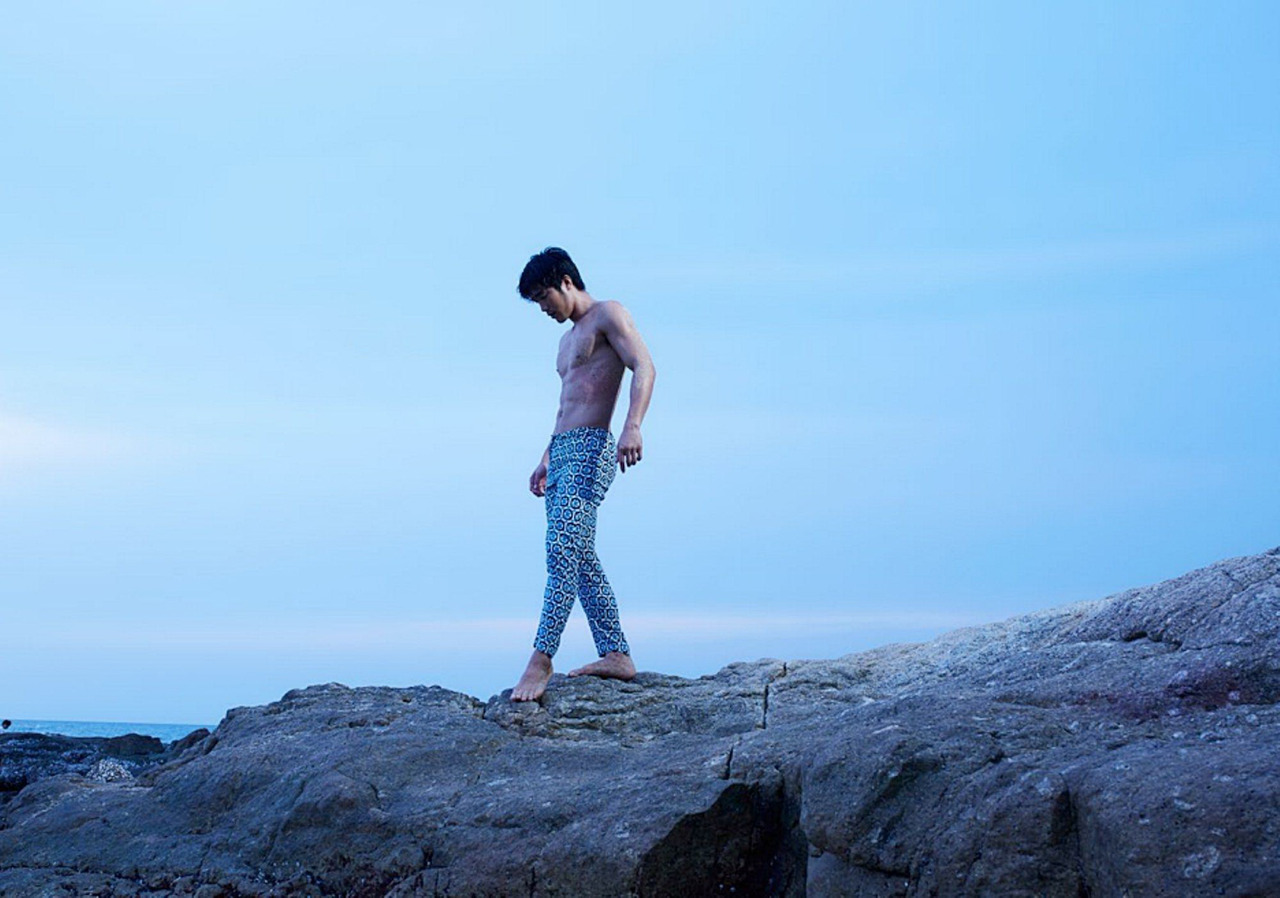 wes2men:  Jeng Mard Payak is photographed for 1st issue of Apollo magazine part 3