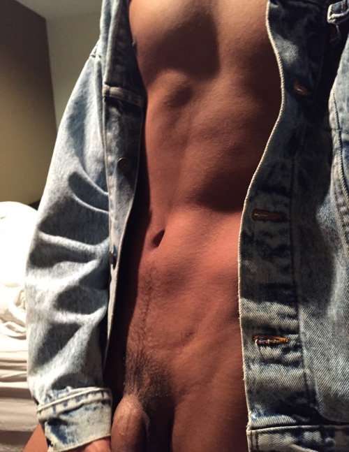 c-elebutante:  just a peek