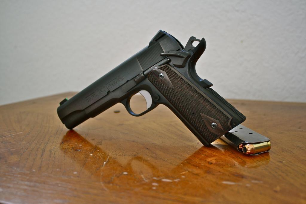 gunsknivesgear:  1911s are Not for the Casual Shooter. I love the 1911, but I recognize
