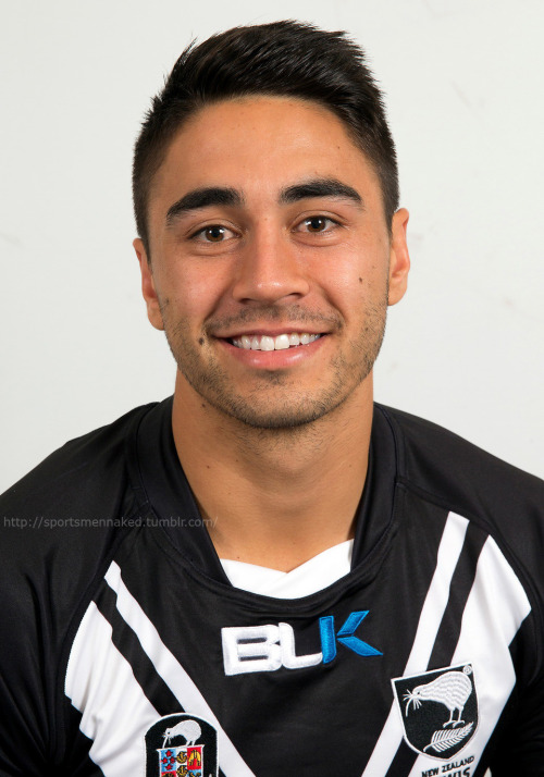 sportsmennaked:  Shaun Johnson of the New Zealand Warriors… 