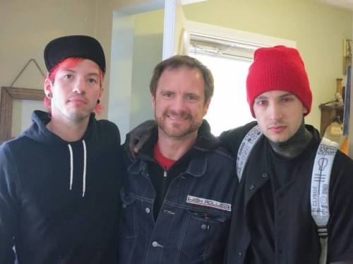 begoneyouseerain:behind the scenes of the stressed out music video [x]