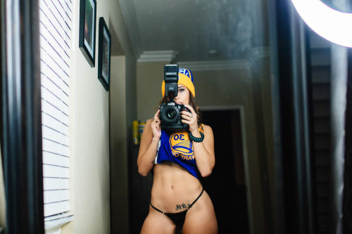 tiannagregoryissexy: Good luck to Steph Curry and the Golden State Warriors in the NBA Finals