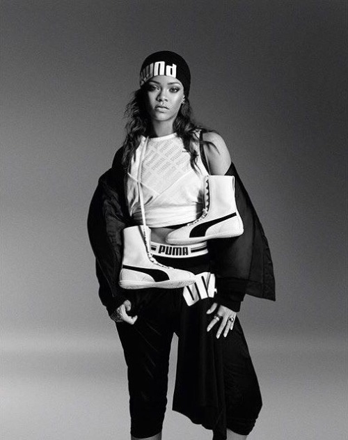 Tick&hellip;Tick&hellip;!! Rihanna Models PUMA EskivaRead It: http://bit.ly/1Guxm2B