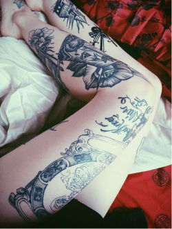 skullbxnes:  Tattoo blog