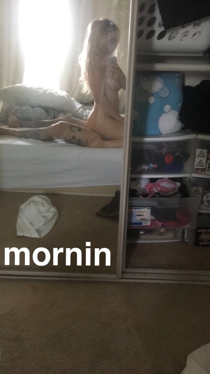 goldbloodedbabe:  goodmoaninn from me and zaddy  Fuck