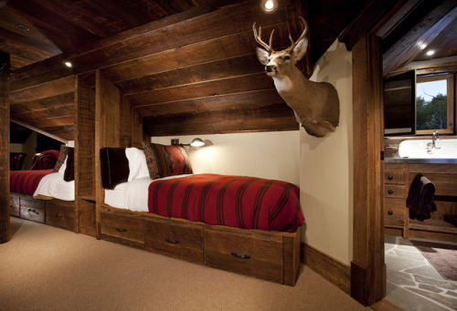 curvescurls: 30west42fit:  Holy~ cabin hard-on!!  💕   Ugh, please? I just want a gorgeous rustic home