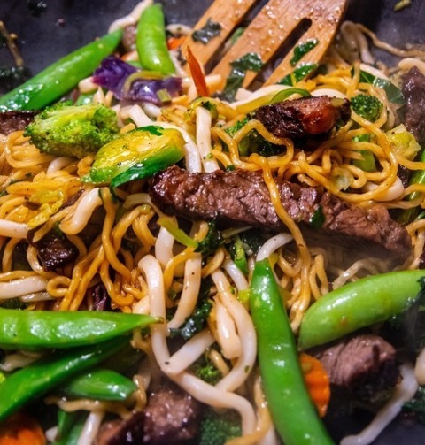 Beef Stir Fried Noodles With Vegetables Recipe