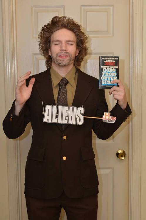 theslitherydee: fromonesurvivortoanother: so my best friend is going as Giorgio A. Tsoukalos fo