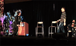sammyhale:  Jared &amp; Jensen + the salt in the hula hoop dance (x x)