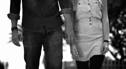 naughtysoutherngirl1980:  Because…hands 💖