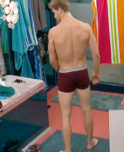 some pics of Clay in his underwear, (Pssst, Leg day), Im trying to upload a video