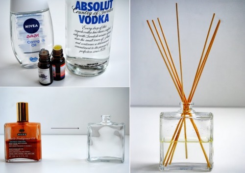 diychristmascrafts:DIY 3 Ingredient 10 Minute Oil Diffuser Tutorial from Behind My Desk here. Beyond