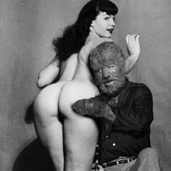 cheeky-boom-booms:  Bettie Page and Lon Chaney
