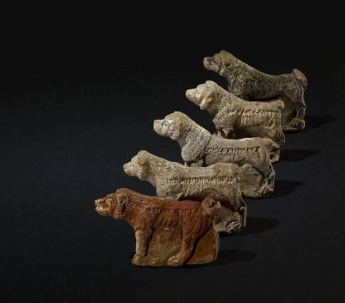 moryen: Assyrian dog figurines with names carved on them, 650 BC“Expeller of evil” (mušēṣu lemnūti) 