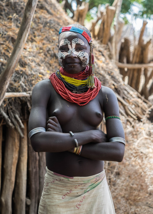   Ethiopian woman, by Stephan Haecker.   adult photos