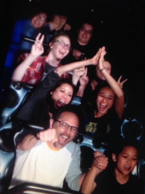 guitarandmtndew: my first real disneyland visit was the raddest! my friends are all cool people and 