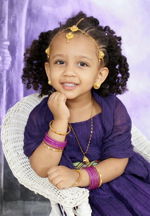 kakaphoe:dollface-galactica:calleeyuh:Took my niece and nephew to have their pictures taken in their